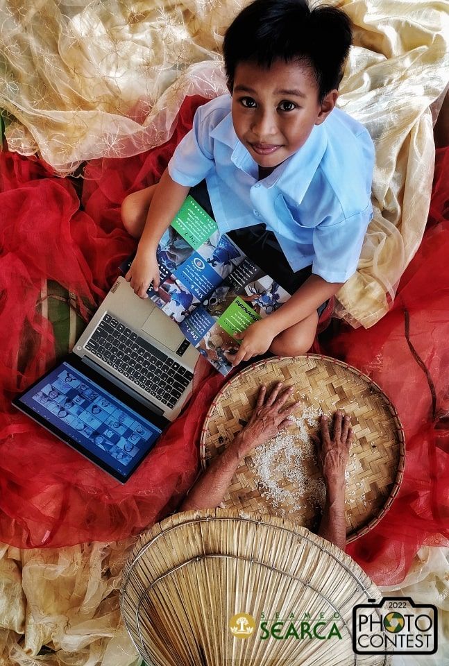 16th SEARCA Photo Contest (2022) - People's Choice and  Best Youth Photographer: ROBERT MARREL DELA VEGA, The Philippines